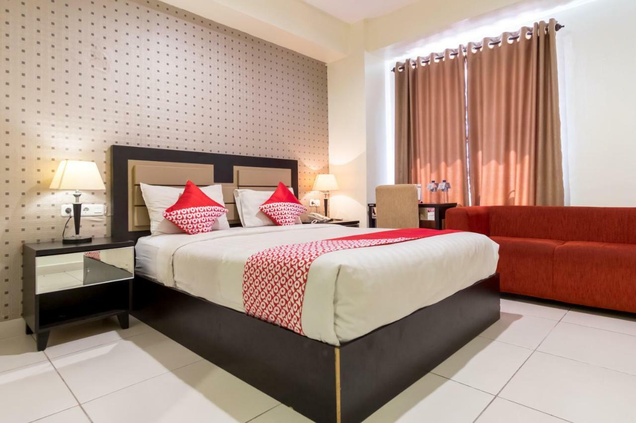 Oyo Flagship 1348 Hotel Home Anaya Medan Extérieur photo